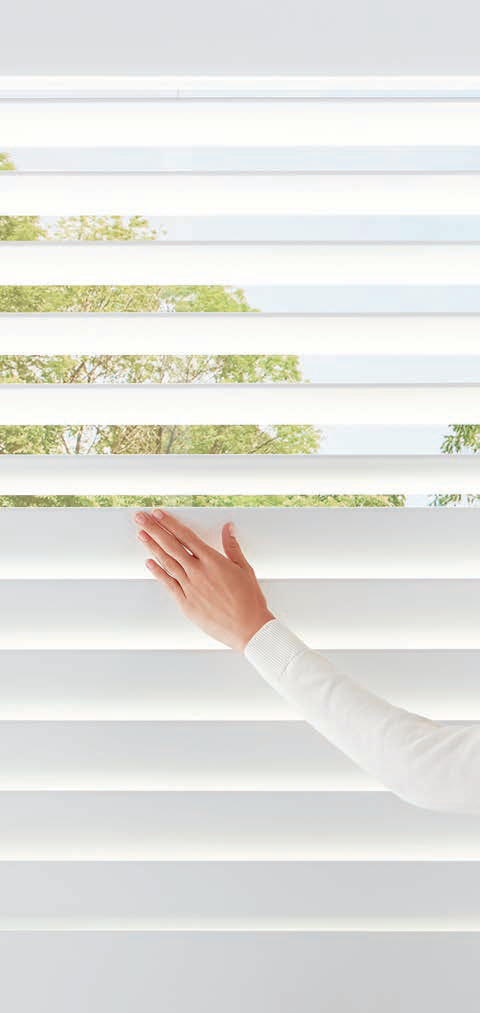 SoftClose™ Louvers